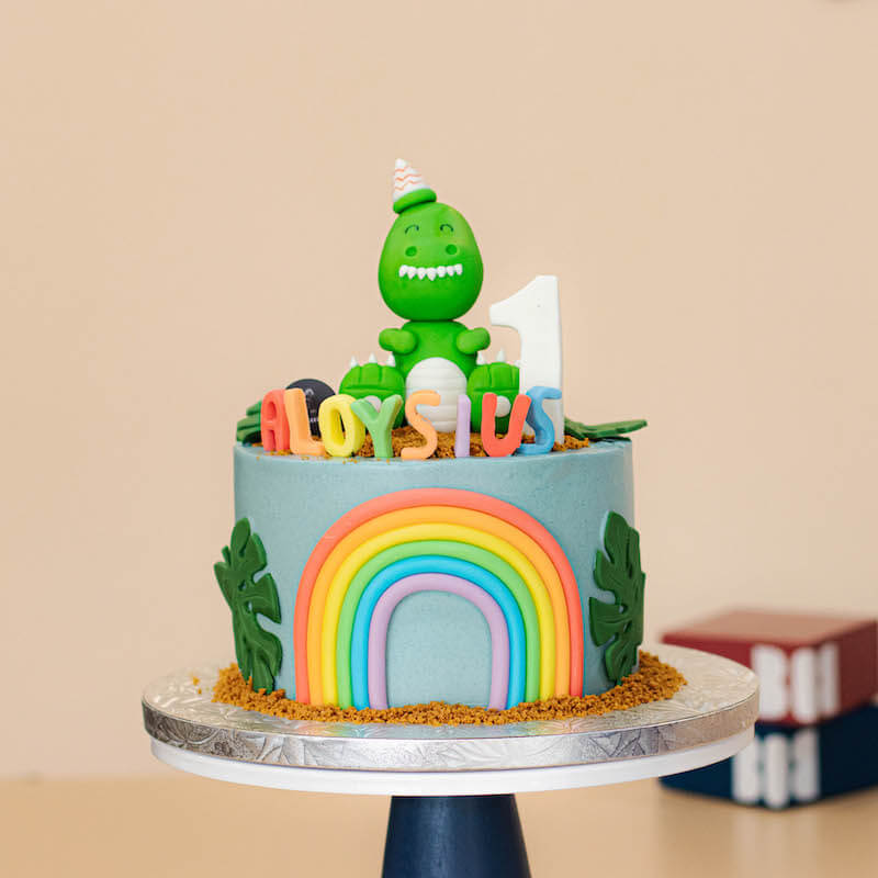 Cute Dinosaur Cake with Rainbow